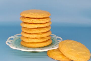 Lemon Glazed Cornmeal Cookies