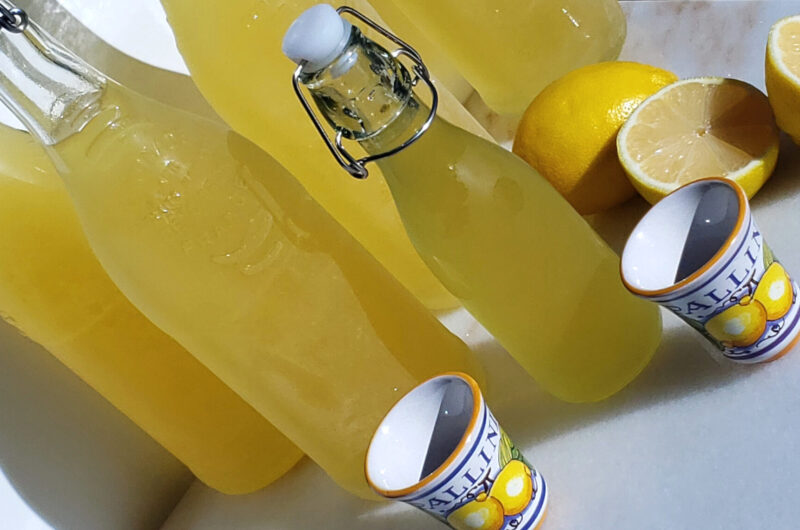 Easy 2-Week Homemade Italian Limoncello