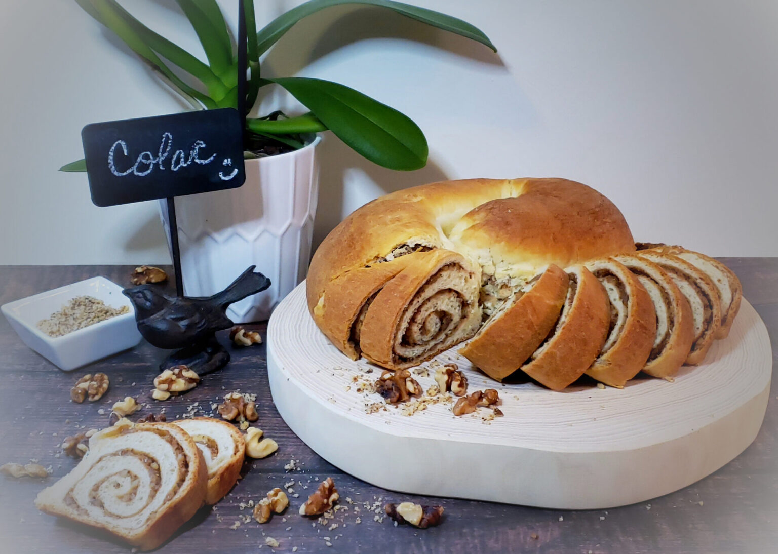 Delicious 3-Step Romanian Colac