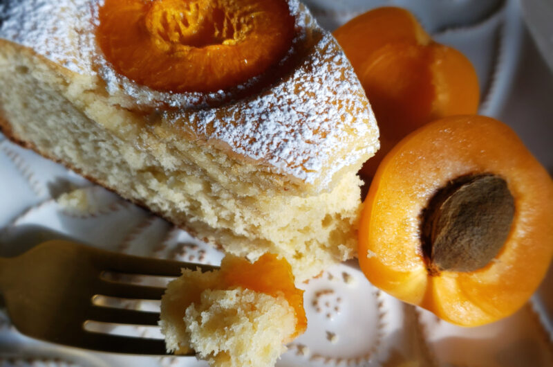 Simply Delicious 8-Star Almond Cake