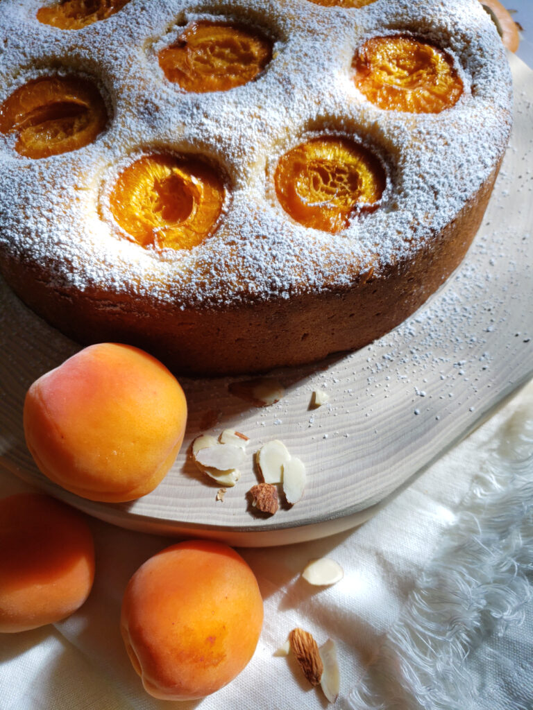 Honey Almond Cake with Diplomat Cream  Liv for Cake