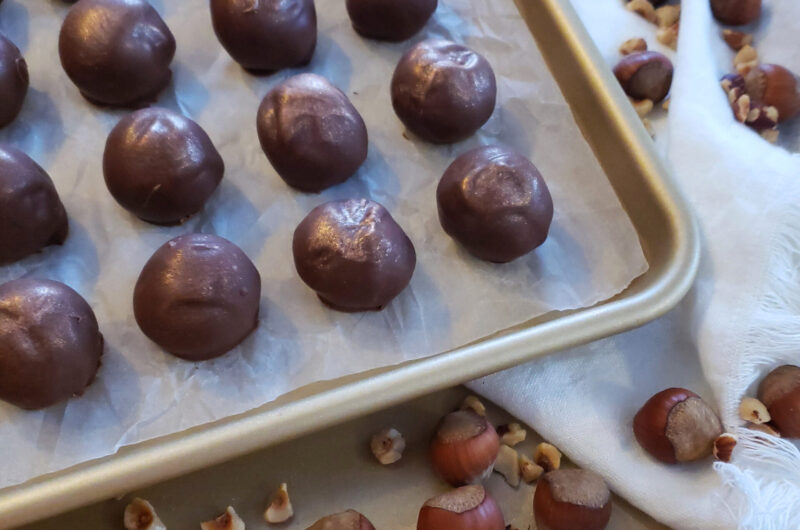 Truly Decadent 5-Ingredient Hazelnut Truffles