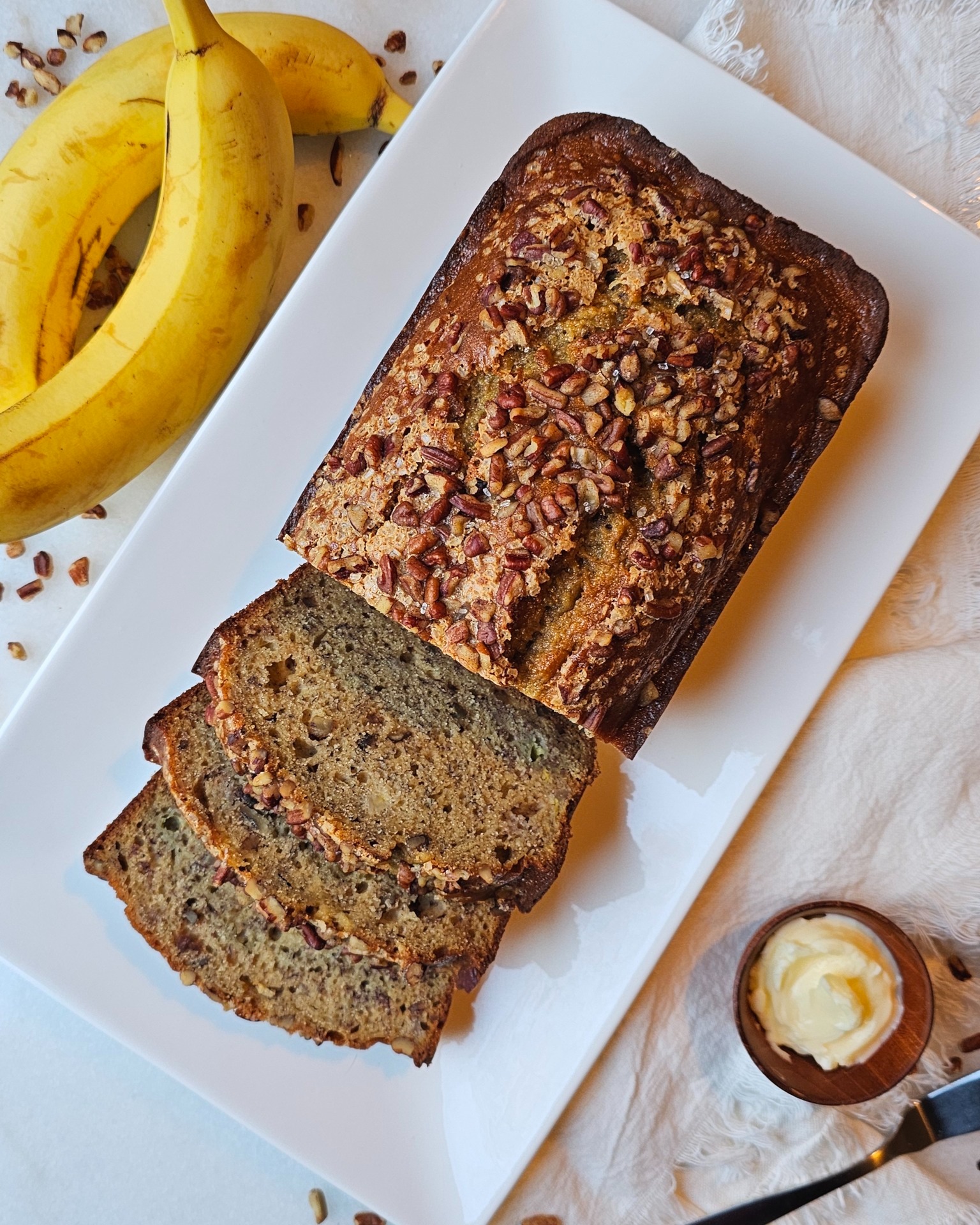 Brown Sugar and Buttermilk Banana Bread.

I’ve been making this banana bread for my family for as long as I can remember.  Today, I’m sharing it with you because the world needs a good, classic banana bread recipe every bit as much as it needs a new, viral dessert. The only difference is that you’ll come back to this Brown Sugar and Buttermilk Banana Bread year after year – long after you’ve forgotten what everybody was eating 10 minutes ago.

Recipe now available on the blog at:
https://mostlybakes.com/brown-sugar-and-buttermilk-banana-bread/

 #bananabread #bananabreadrecipe #comfortfood #foodblogfeed